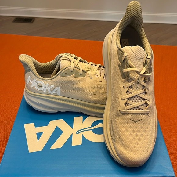 Hoka Clifton 9 New MEN size 14D - Picture 1 of 7